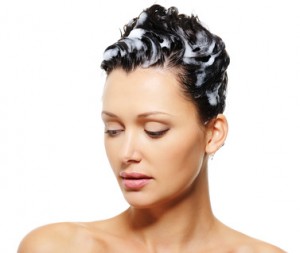 Female hairs wiht a shampoo on it copyright fotolia